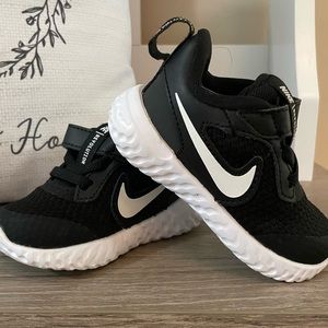 Nike Revolution 4 Baby/Toddler Shoes
